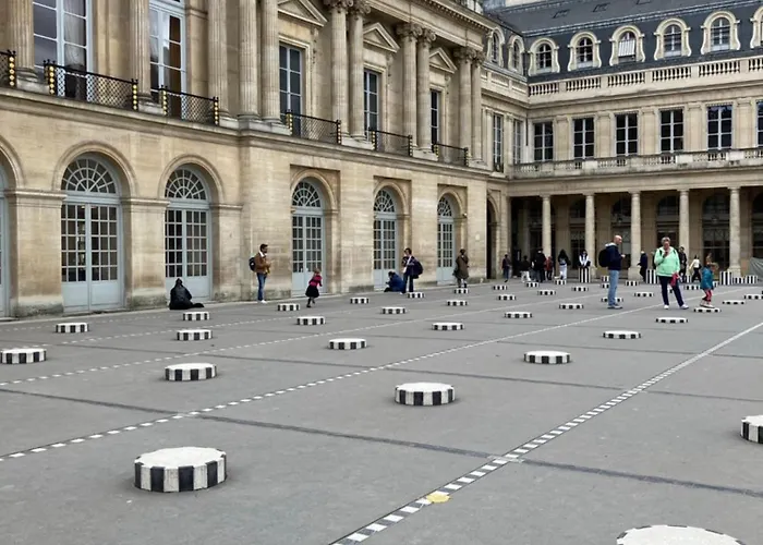 Next To Louvre * Paris