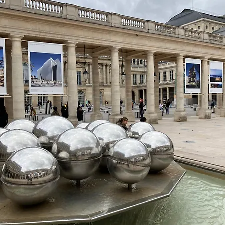 Διαμέρισμα Next To Louvre *